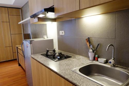 parquette studio apartment ara residence