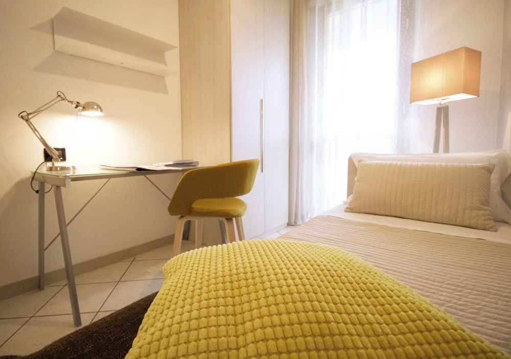 hq aparthotel milano inn smart suites