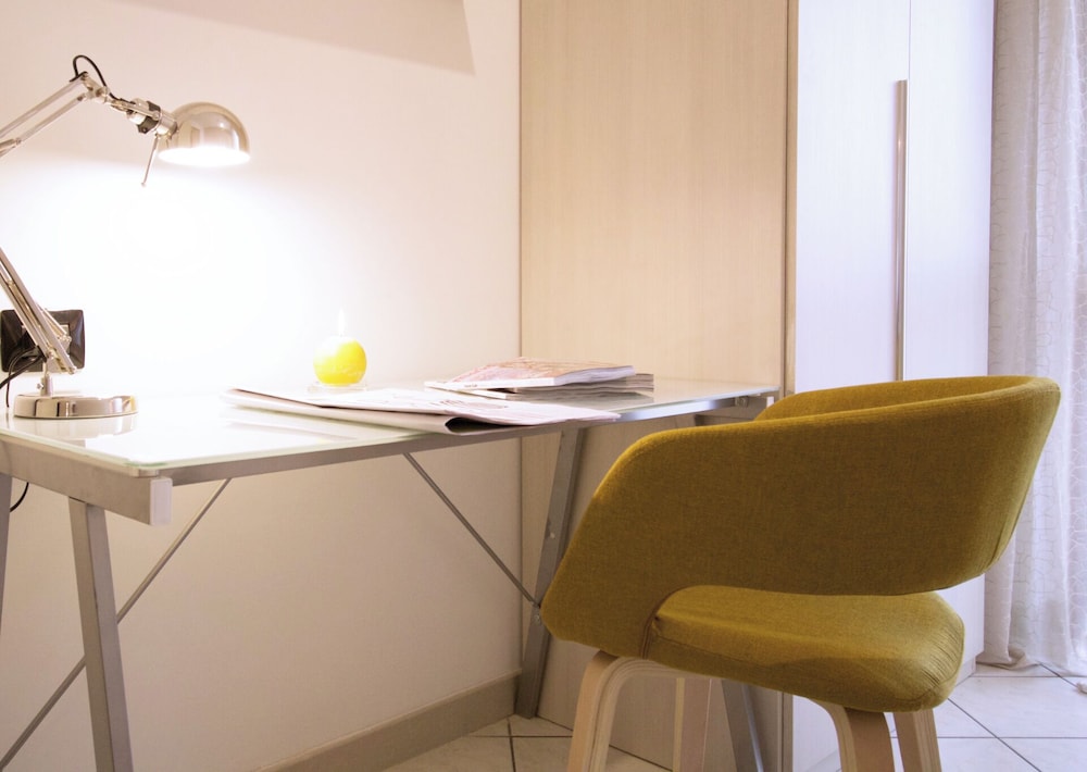 hq aparthotel milano inn smart suites