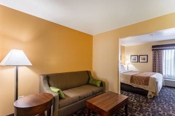 comfort inn and suites north aurora naperville