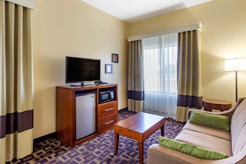 comfort inn and suites north aurora naperville