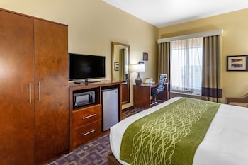 comfort inn and suites north aurora naperville