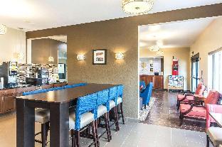 comfort inn and suites north aurora naperville