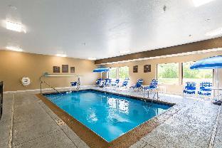 comfort inn and suites north aurora naperville