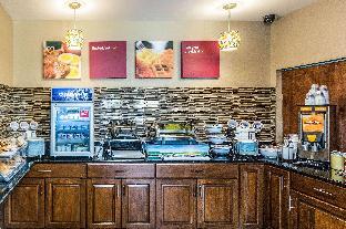 comfort inn and suites north aurora naperville