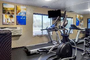 comfort inn and suites north aurora naperville