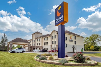 comfort inn and suites north aurora naperville