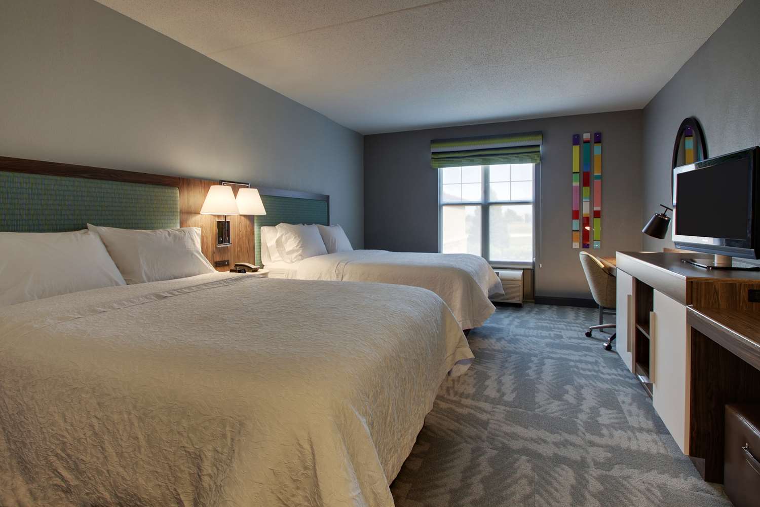 hampton inn and suites chicago aurora