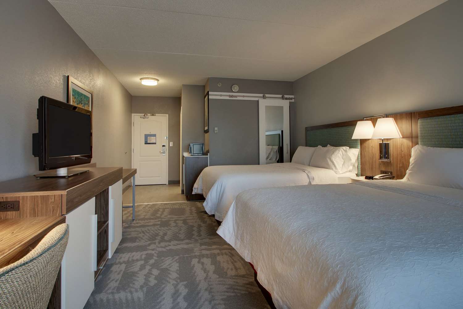 hampton inn and suites chicago aurora