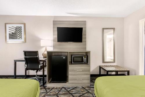 Quality Inn,Newberry>>Chapin,3 star