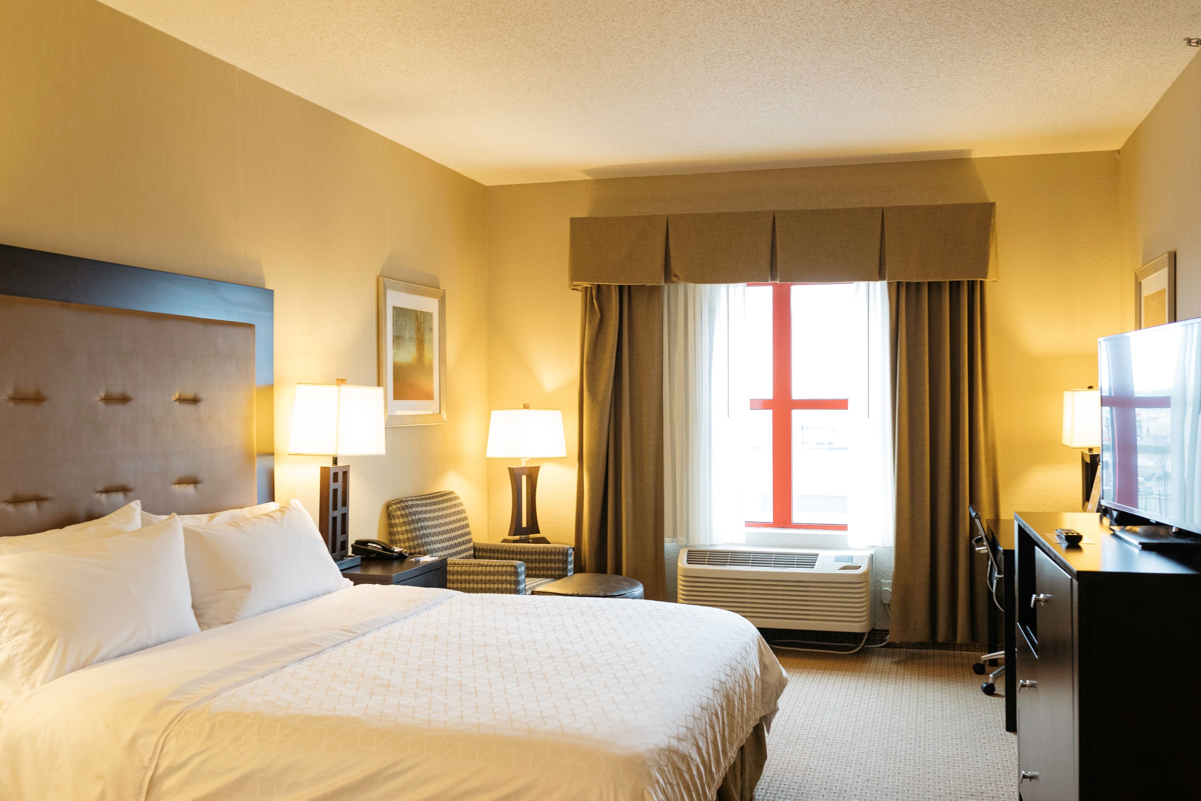 holiday inn express hotel and suites olathe north by ihg