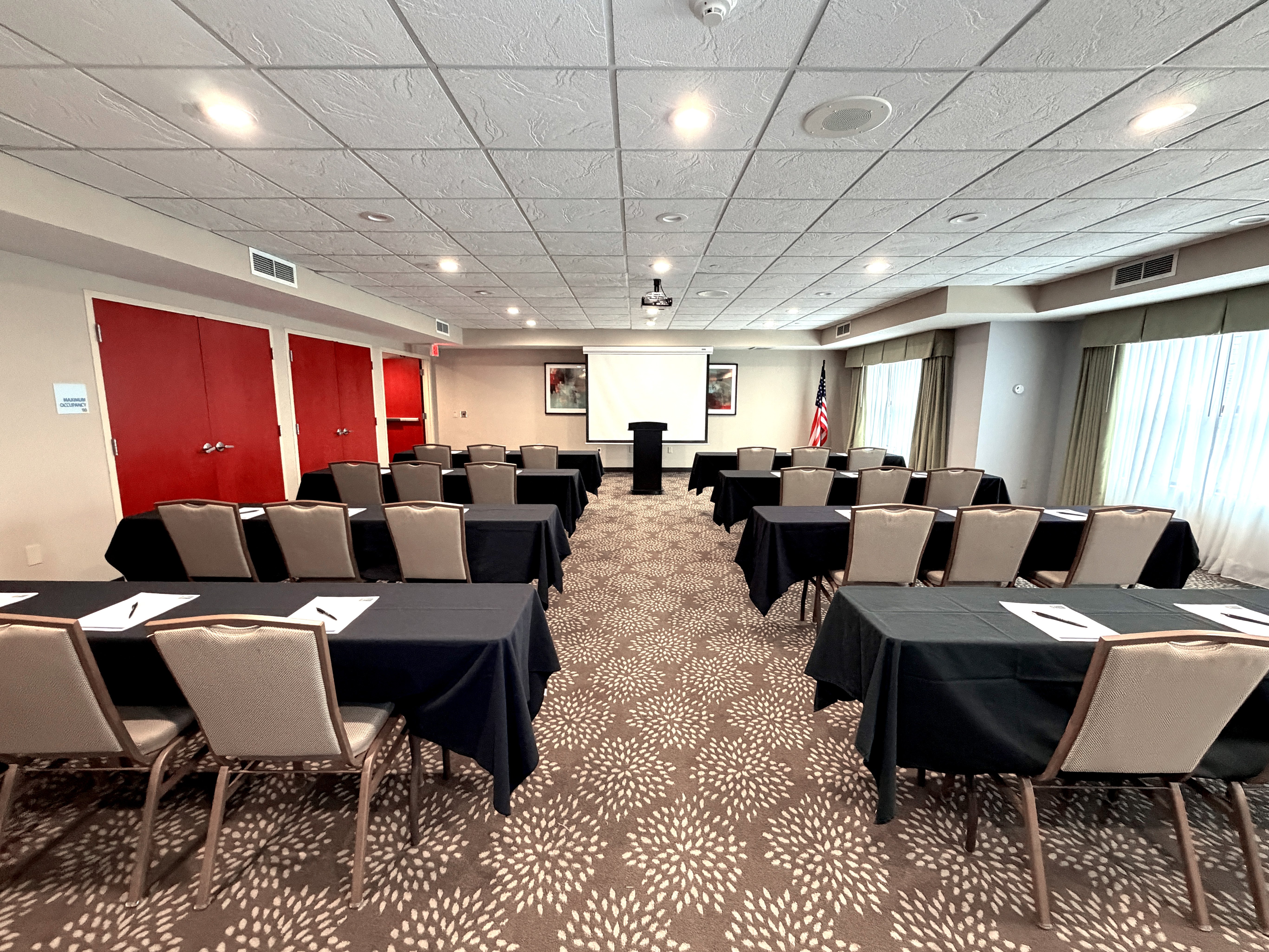 holiday inn express hotel and suites olathe north by ihg
