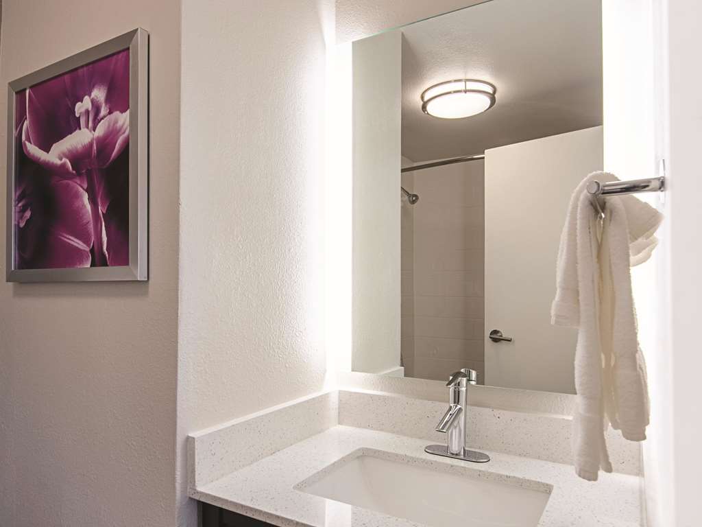 la quinta inn and suites by wyndham portland