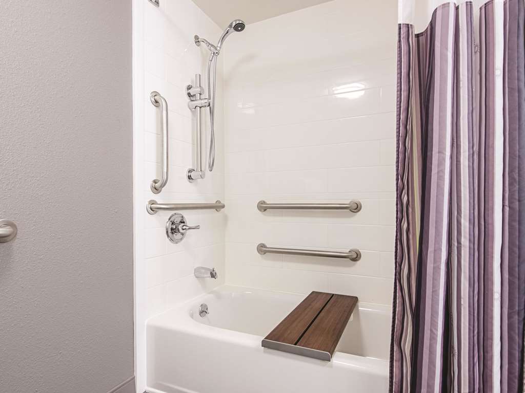 la quinta inn and suites by wyndham portland