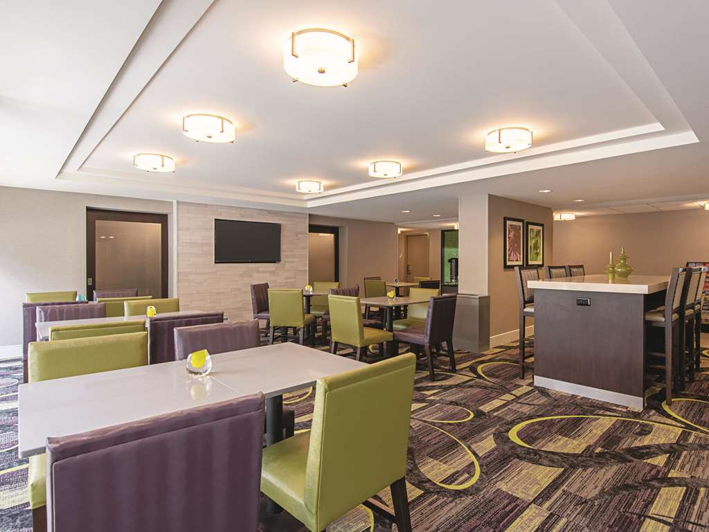 la quinta inn and suites by wyndham portland