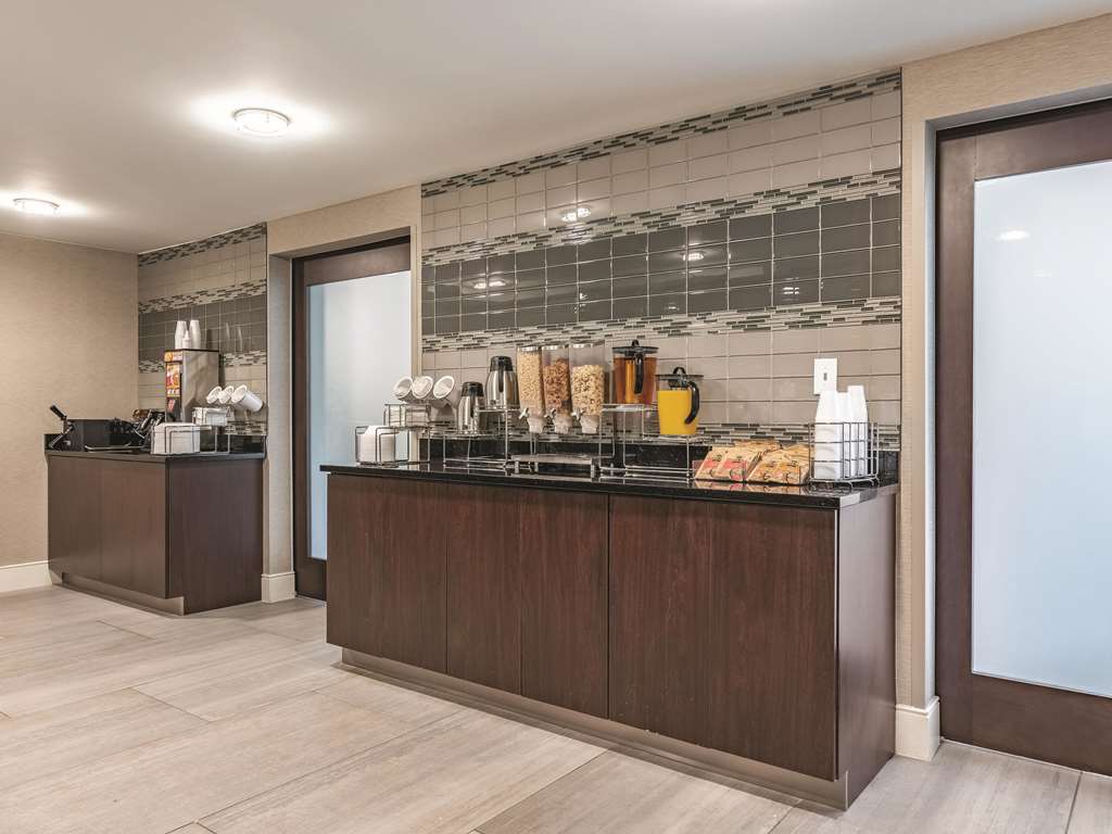la quinta inn and suites by wyndham portland