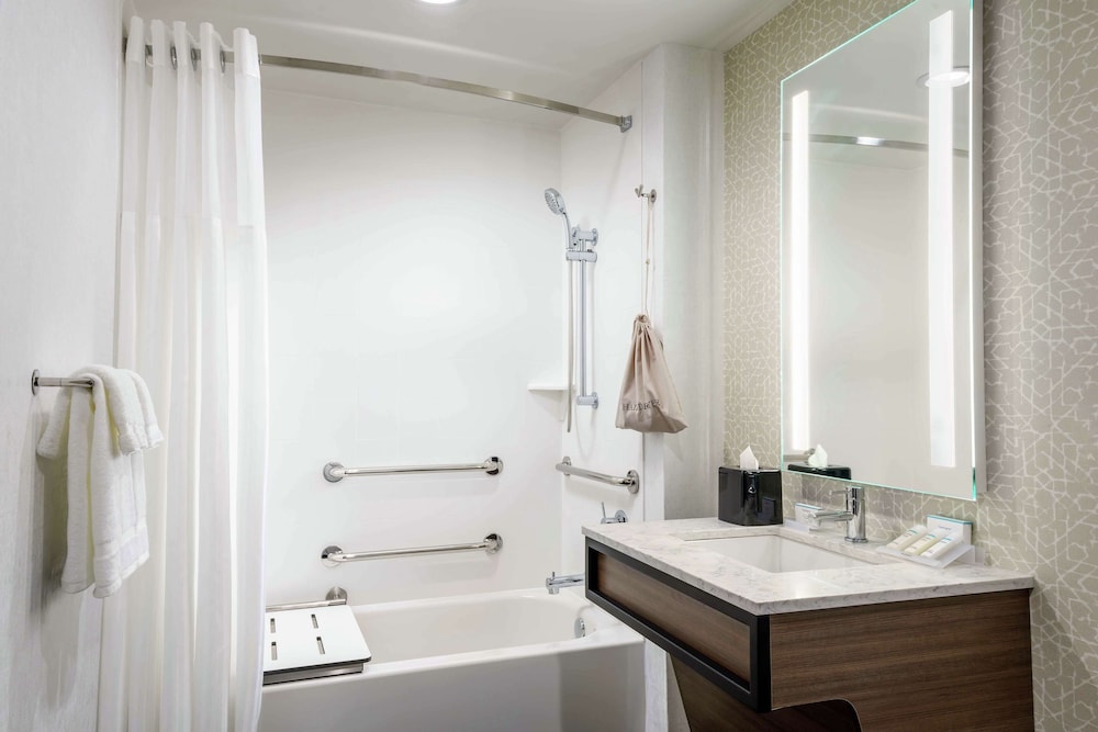 hilton garden inn annapolis downtown