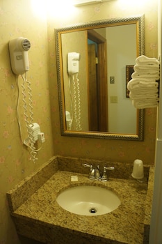 greenbrier inn
