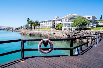 Saldanha Bay Hotel,Langebaan>>Cape Town,3 star