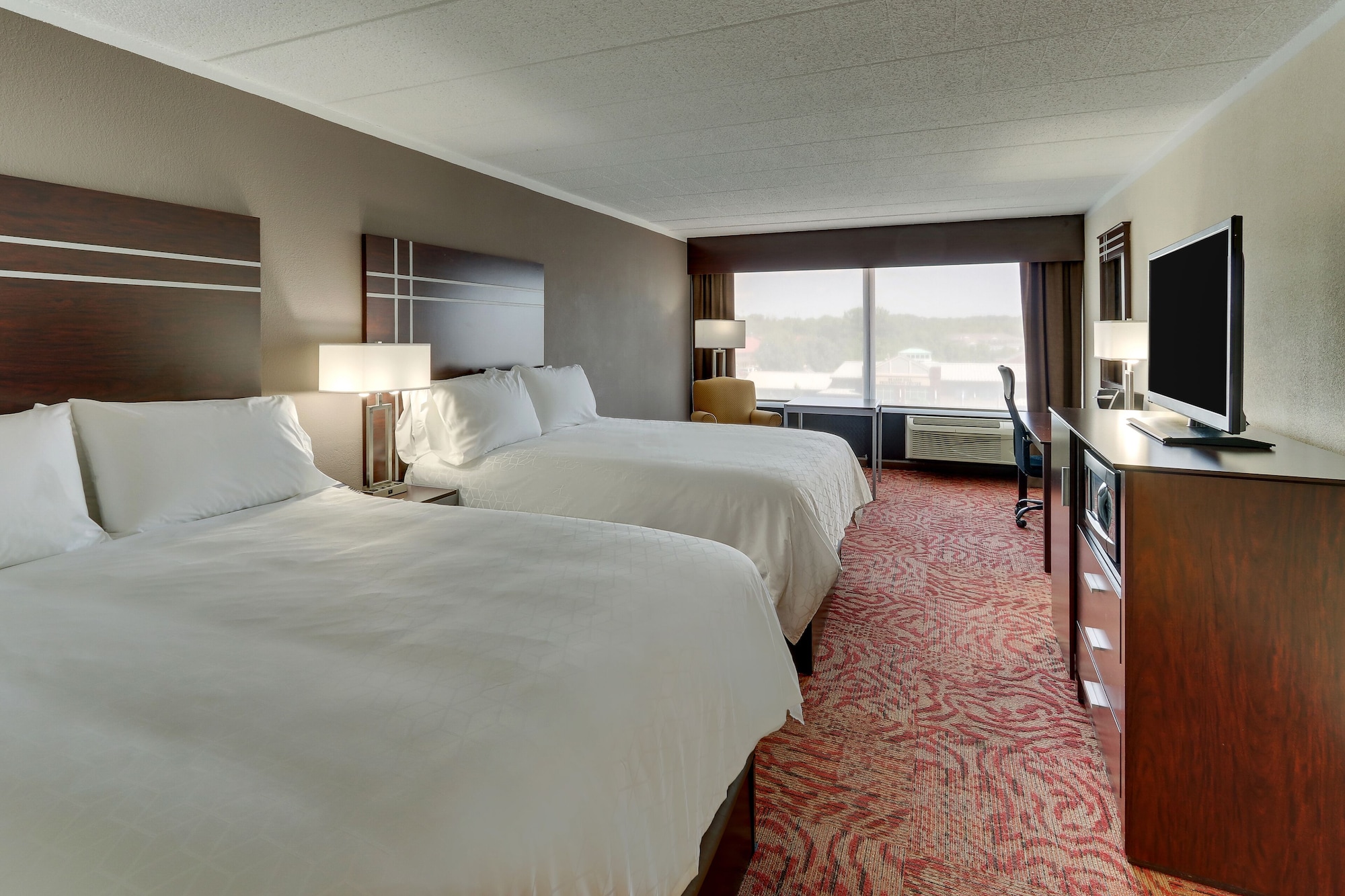 holiday inn express aberdeen by ihg