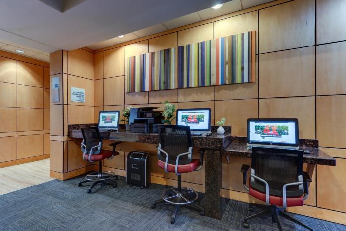 holiday inn express aberdeen by ihg