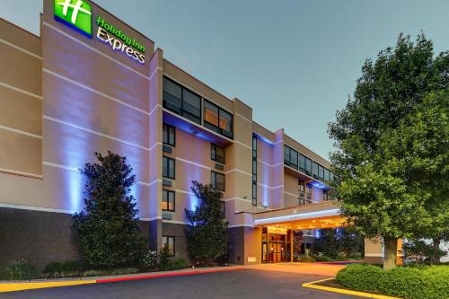 holiday inn express aberdeen by ihg