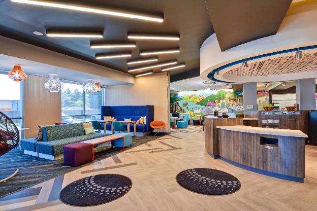 tru by hilton syracuse north airport area