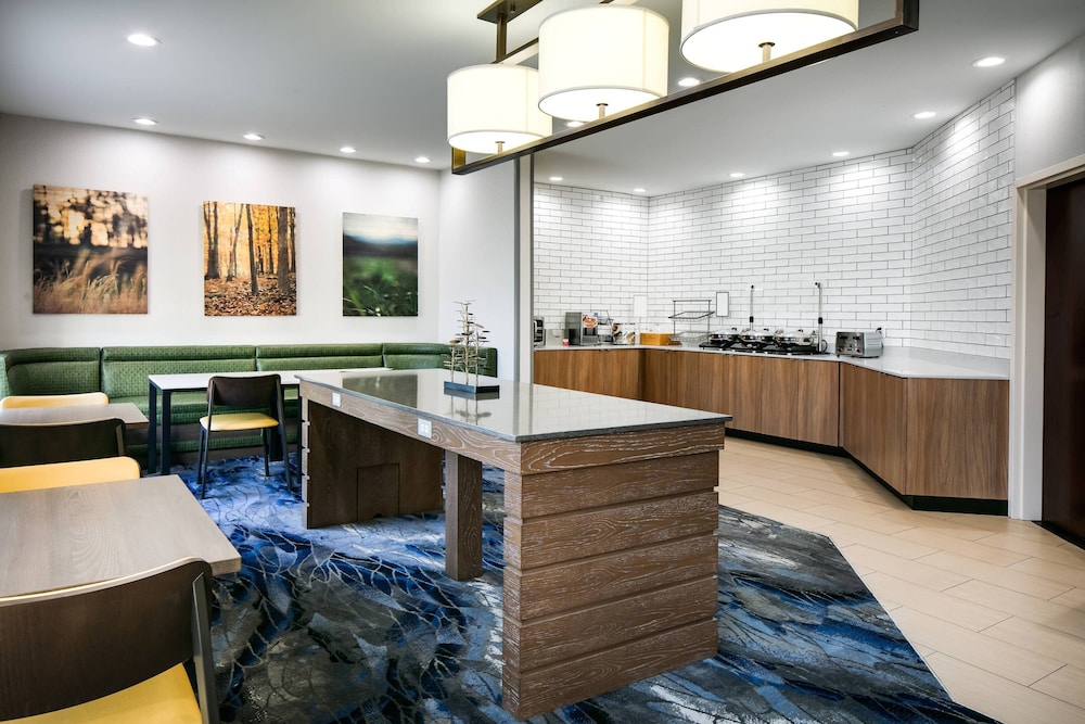 fairfield inn and suites by marriott tulsa central
