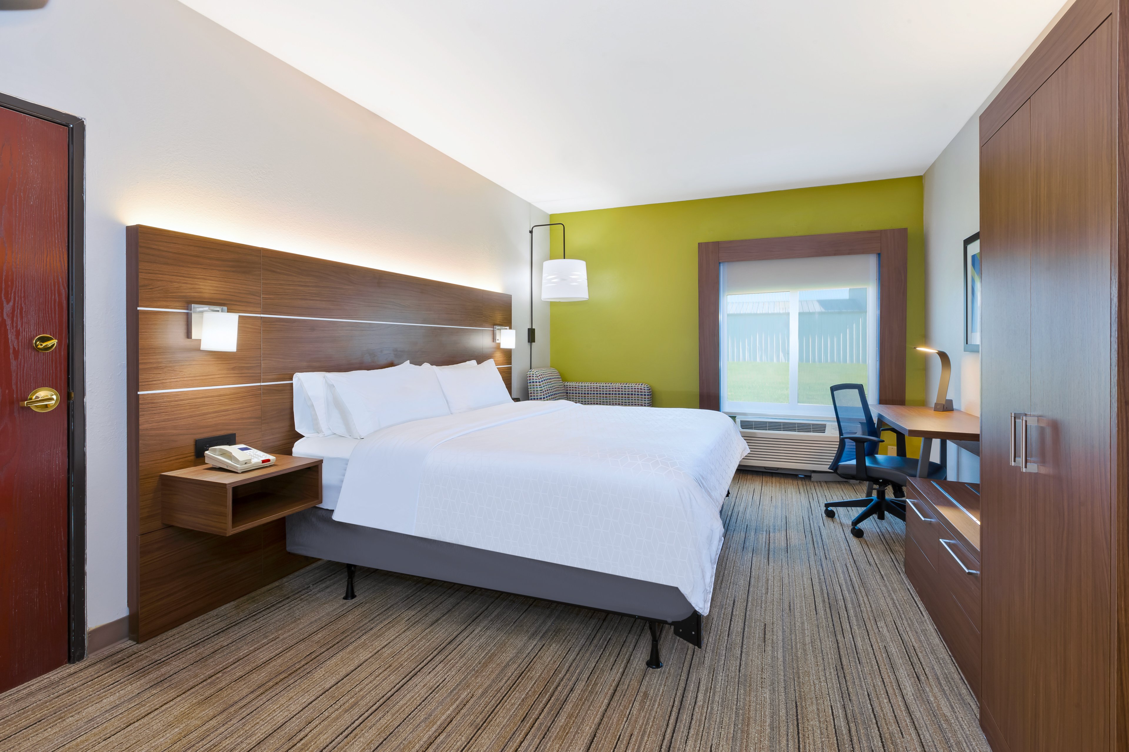 holiday inn express and suites three rivers by ihg