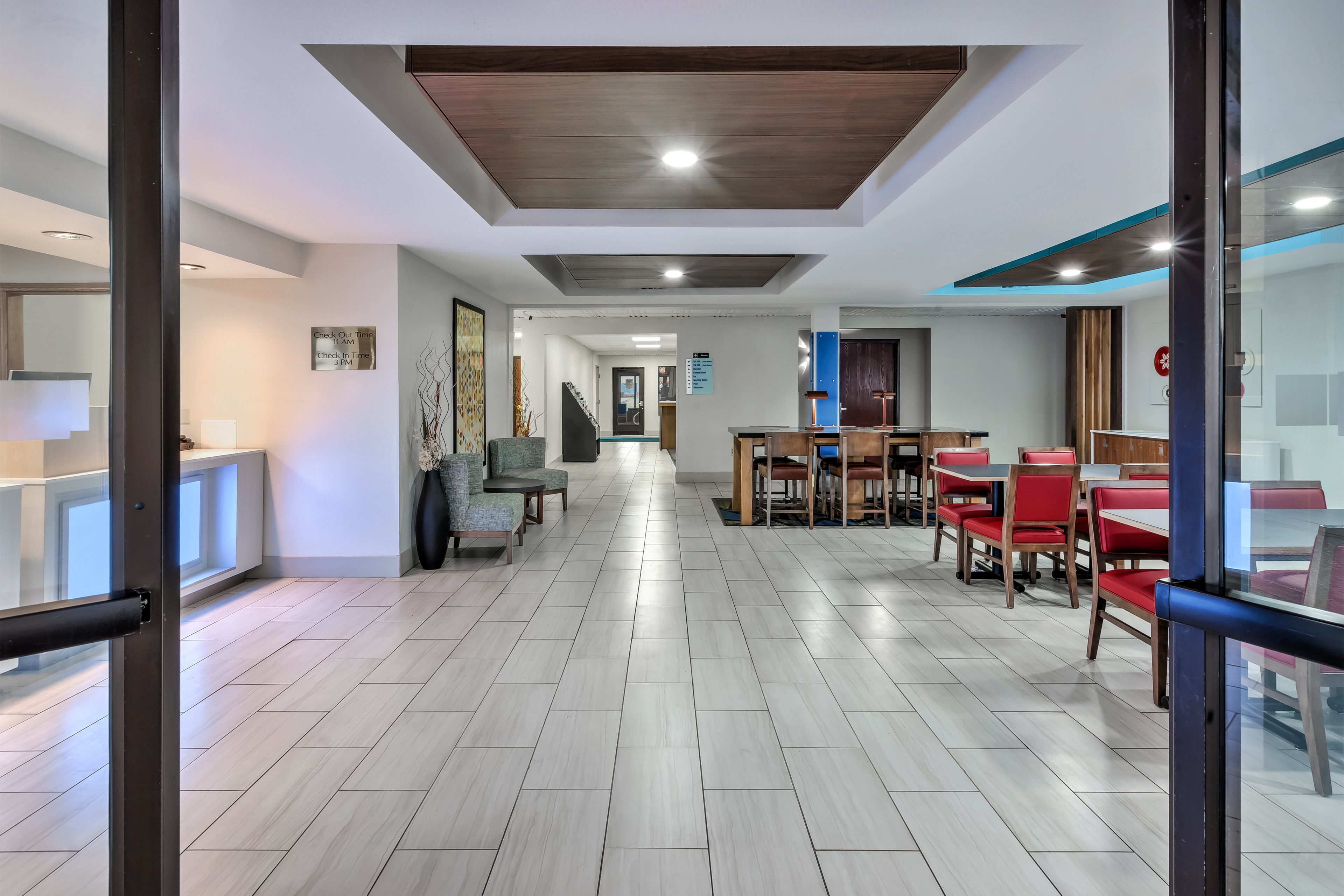 holiday inn express and suites three rivers by ihg