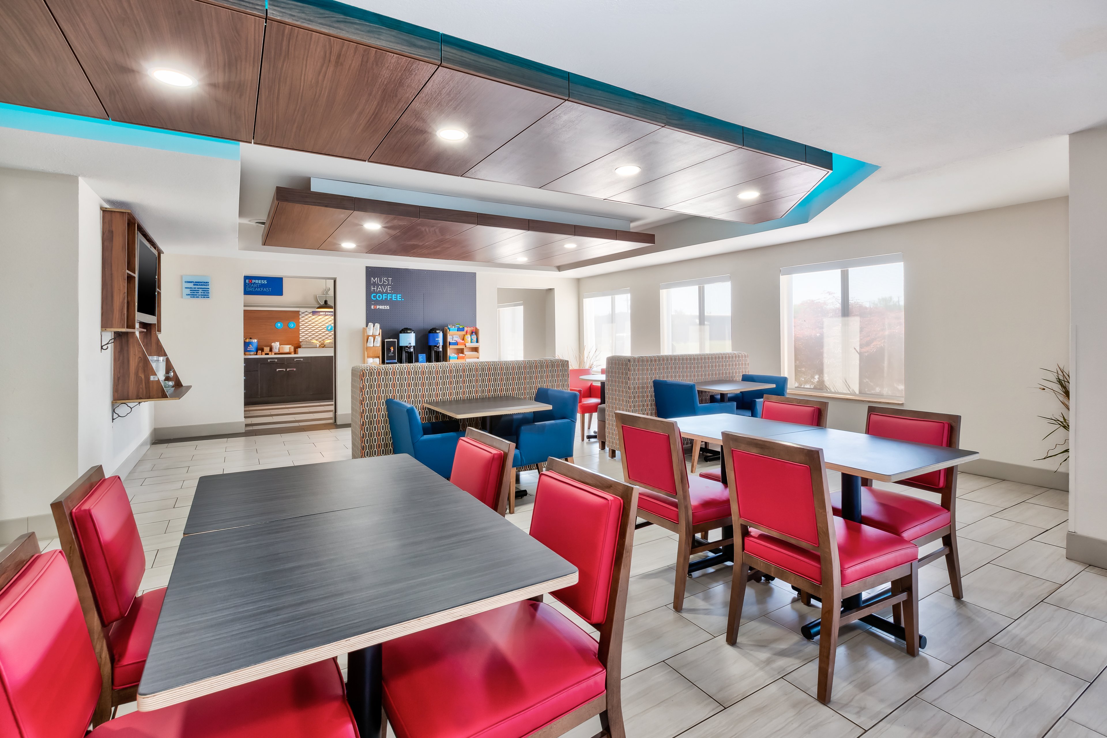 holiday inn express and suites three rivers by ihg