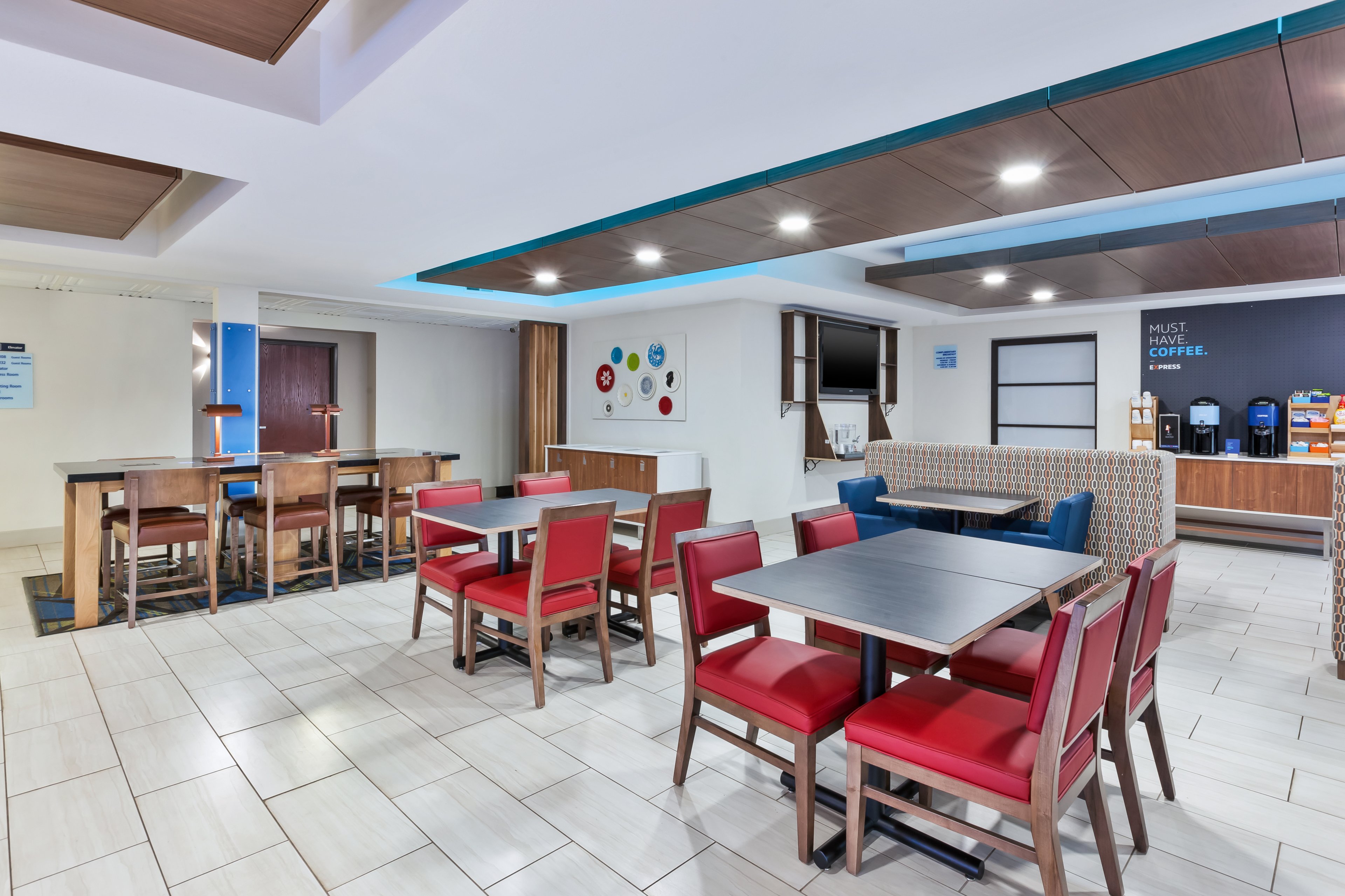 holiday inn express and suites three rivers by ihg