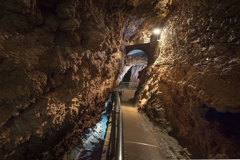 grotta giusti thermal spa resort tuscany autograph collection