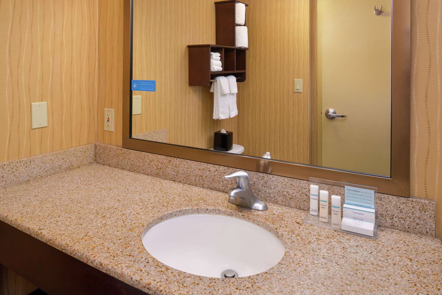 hampton inn frederick