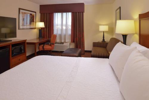 hampton inn frederick