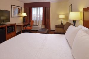 hampton inn frederick