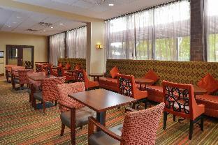 hampton inn frederick