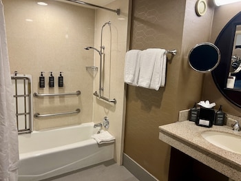 sheraton ontario airport hotel