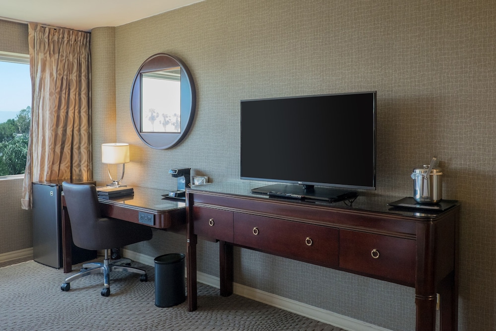 sheraton ontario airport hotel