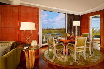 the park tower knightsbridge a luxury collection hotel