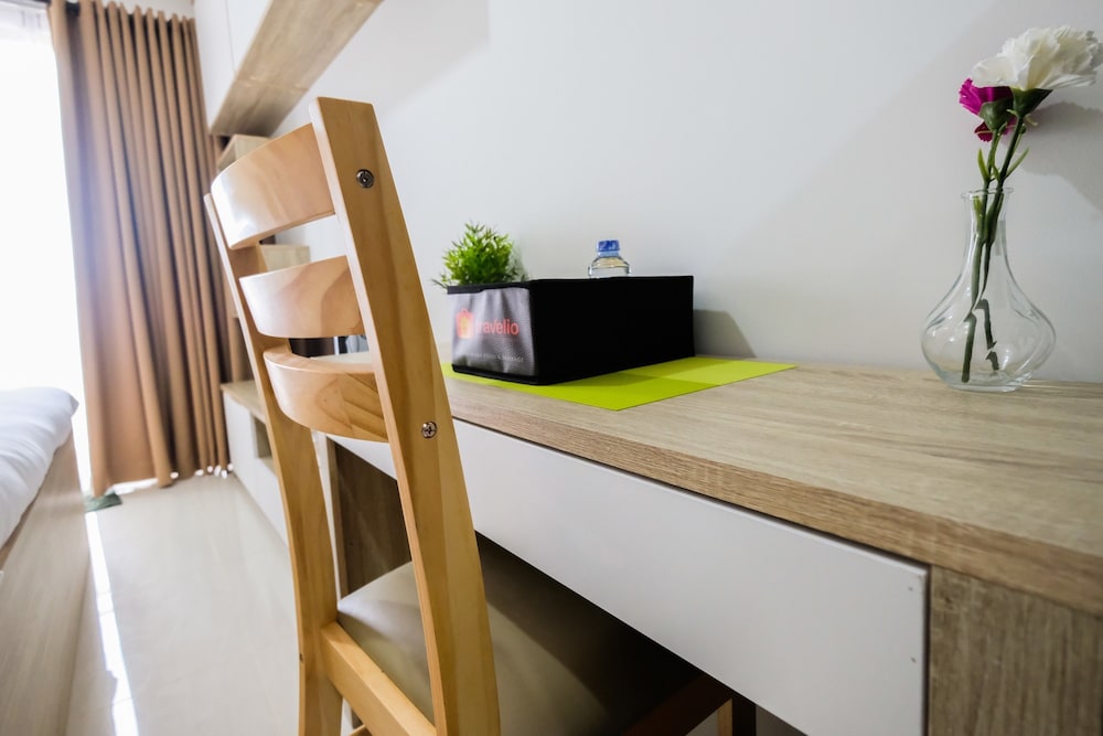 new furnished studio apartment springwood residence