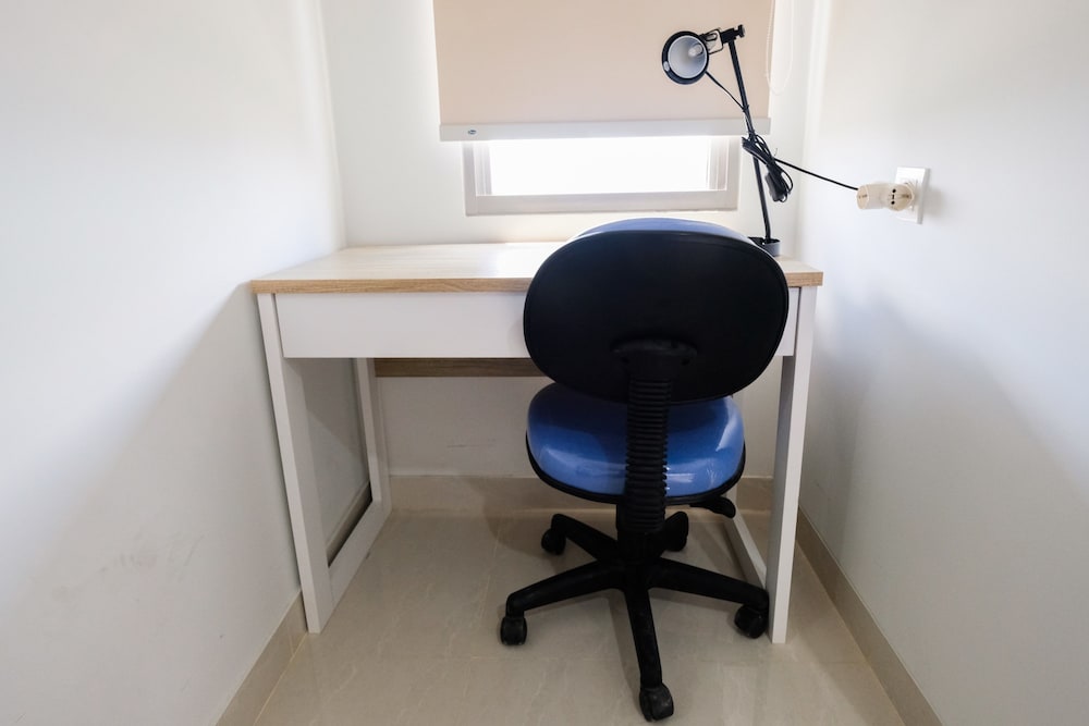 new furnished studio apartment springwood residence