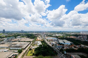 new furnished studio apartment springwood residence