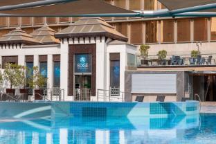 crowne plaza kuwait al thuraya city by ihg