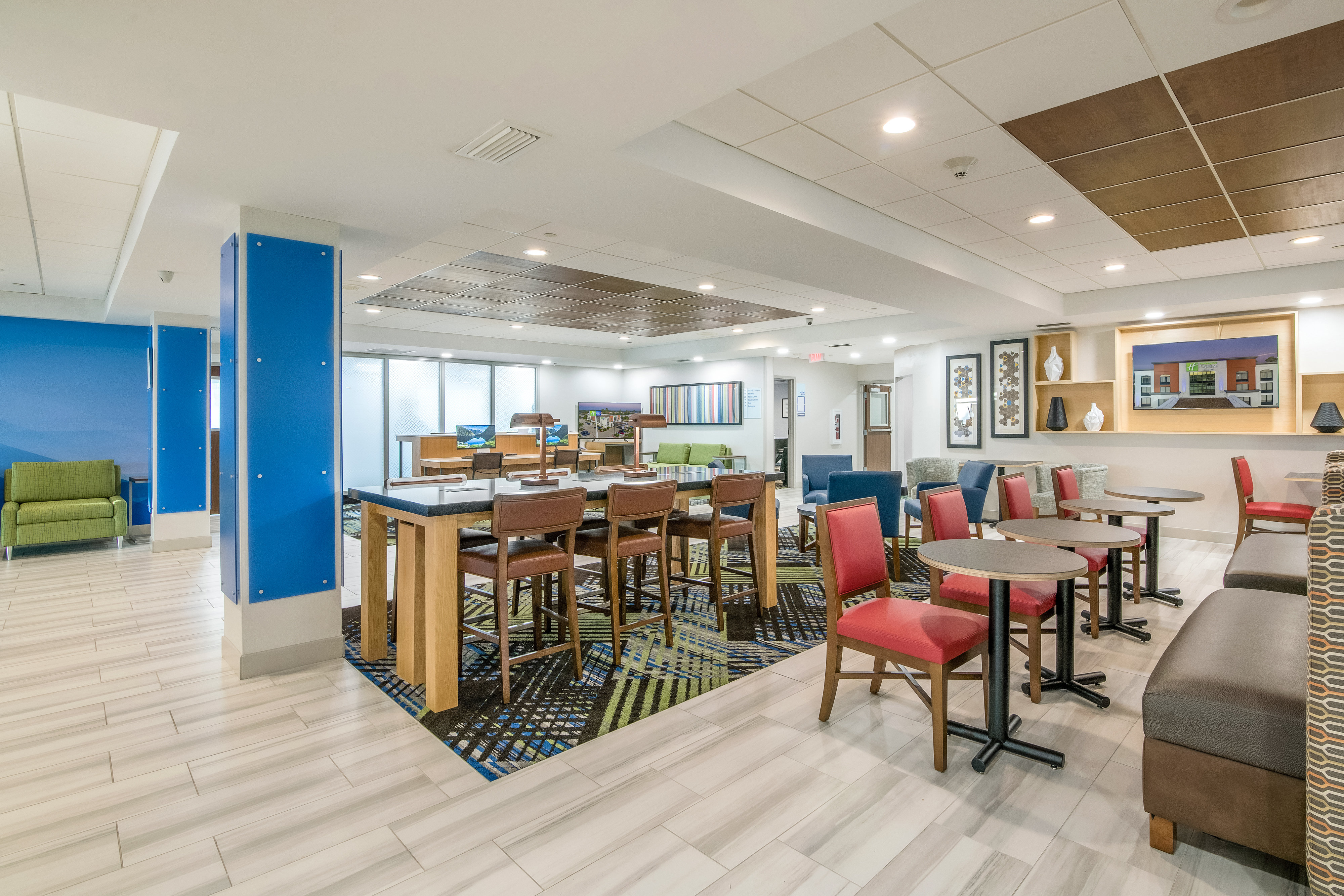 holiday inn express and suites longview north by ihg