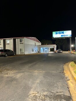 Americas Best Value Inn Marshall,Longview>>Jasper Heights,3 star