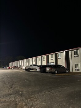Americas Best Value Inn Marshall,Longview>>Jasper Heights,3 star