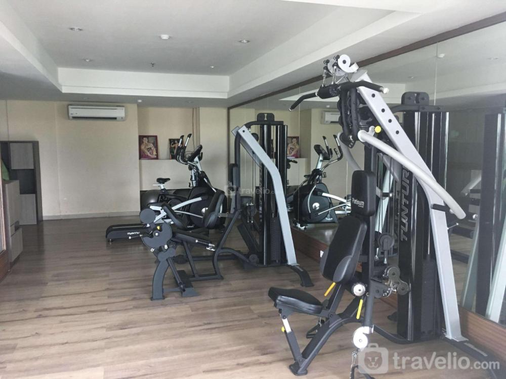 prime and comfy studio tamansari la grande apartment by travelio