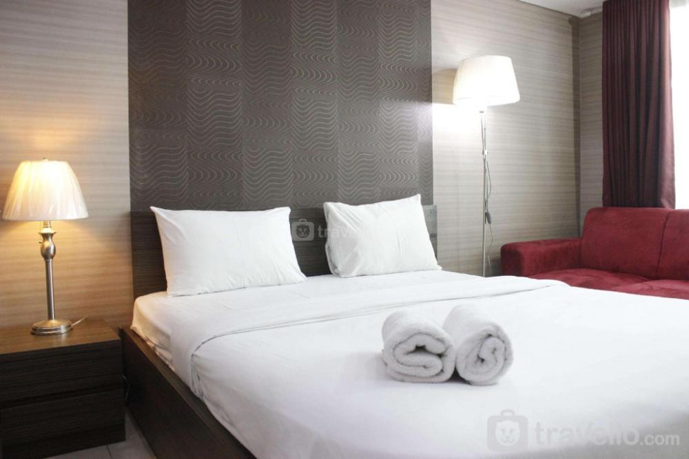 prime and comfy studio tamansari la grande apartment by travelio