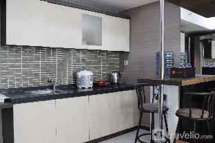 prime and comfy studio tamansari la grande apartment by travelio
